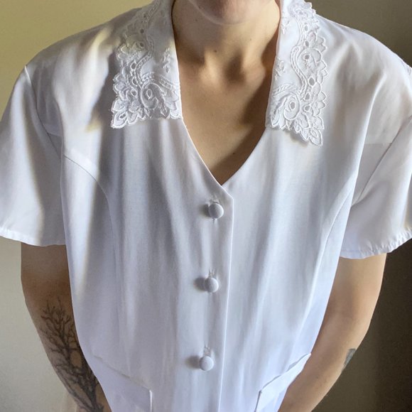 COPY - Vintage White Embroidered Collar Blouse - Picture 3 of 8